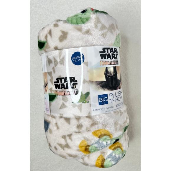 Star Wars Mandalorian The Big One Throw Blanket White New in Package Disney - Picture 1 of 5